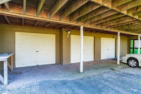 Photo of property in 16 Kaiwaka-mangawhai Road, Kaiwaka, 0975