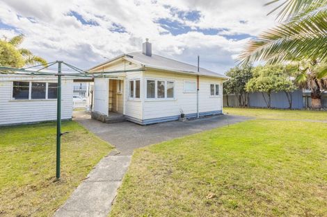 Photo of property in 92 Te Awa Avenue, Te Awa, Napier, 4110