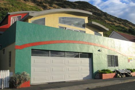 Photo of property in 126 Owhiro Bay Parade, Owhiro Bay, Wellington, 6023