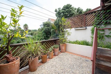 Photo of property in 25b George Street, Hospital Hill, Napier, 4110