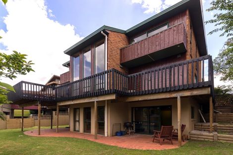 Photo of property in 70 Grand Vue Road, Kawaha Point, Rotorua, 3010