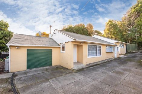 Photo of property in 879 Main Street, Roslyn, Palmerston North, 4414