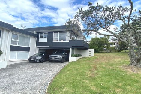 Photo of property in 3/111 Sylvan Avenue, Northcote, Auckland, 0627