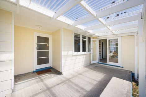 Photo of property in 6 London Terrace, Awapuni, Palmerston North, 4412