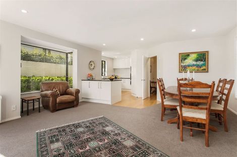 Photo of property in 2/124 Leinster Road, Merivale, Christchurch, 8014