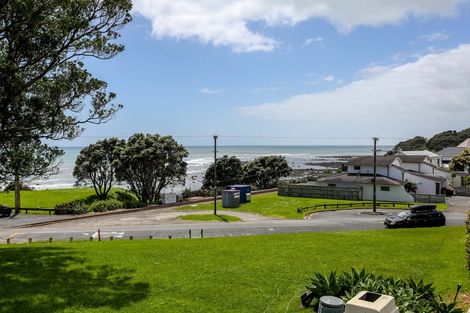 Photo of property in 4/6 Belt Road, Moturoa, New Plymouth, 4310