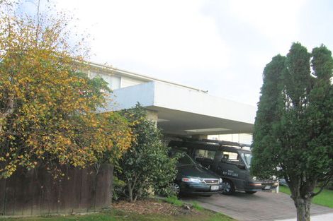 Photo of property in 30 Rembrandt Avenue, Tawa, Wellington, 5028