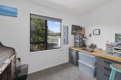 Photo of property in 9 Gillies Avenue, Taupo, 3330
