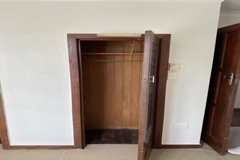 Photo of property in 19 Duders Avenue, Devonport, Auckland, 0624