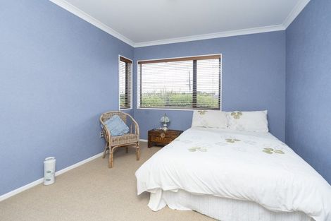 Photo of property in 2 Thomson Avenue, Dinsdale, Hamilton, 3204