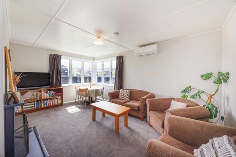 Photo of property in 918 Tremaine Avenue, Roslyn, Palmerston North, 4414