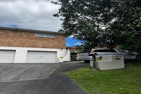 Photo of property in 1/281 Sunset Road, Sunnynook, Auckland, 0632