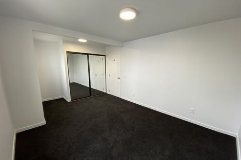 Photo of property in 12a Lawson Place, Mount Victoria, Wellington, 6011