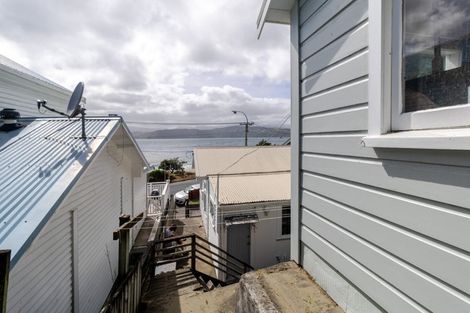 Photo of property in 161 Marine Parade, Mount Maunganui, 3116