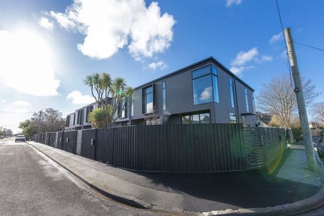 Photo of property in 2/2 Tweed Street, Richmond, Christchurch, 8013