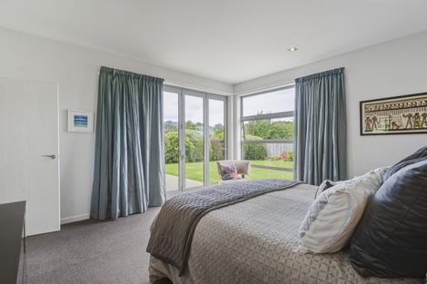 Photo of property in 48 Holyport Close, Fairfield, Dunedin, 9018