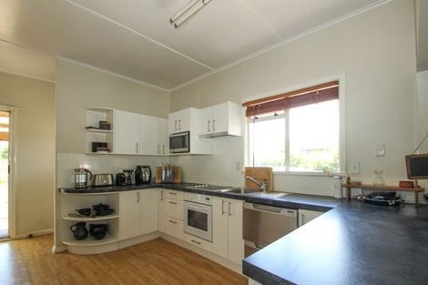 Photo of property in 204 Ikanui Road, Frimley, Hastings, 4120