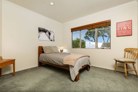 Photo of property in 27a Alamein Avenue, Belmont, Auckland, 0622