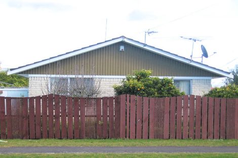 Photo of property in 3/16 Prictor Street, Papakura, 2110