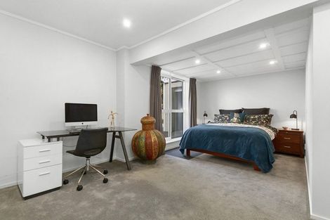 Photo of property in 2/9 Tawa Street, Tawa, Wellington, 5028