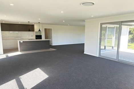 Photo of property in 92 Blairlogie Close, Otatara, Invercargill, 9879