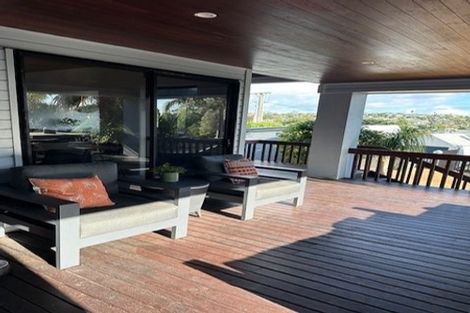 Photo of property in 155 Pah Road, Cockle Bay, Auckland, 2014