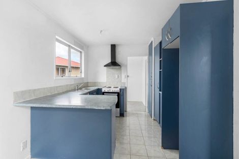 Photo of property in 49 Hyperion Drive, Randwick Park, Auckland, 2105