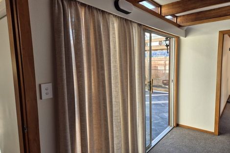 Photo of property in 39 Lucknow Terrace, Khandallah, Wellington, 6035