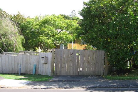 Photo of property in 17 Relko Crescent, Torbay, Auckland, 0630