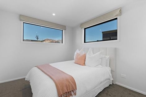 Photo of property in 32 Plough Street, Jacks Point, 9371