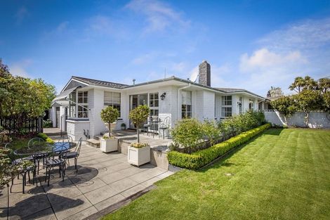 Photo of property in 64 Halton Street, Strowan, Christchurch, 8052