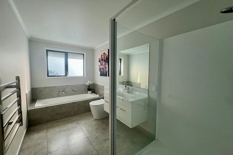 Photo of property in 86 Harriet Johnston Drive, Pokeno, 2402