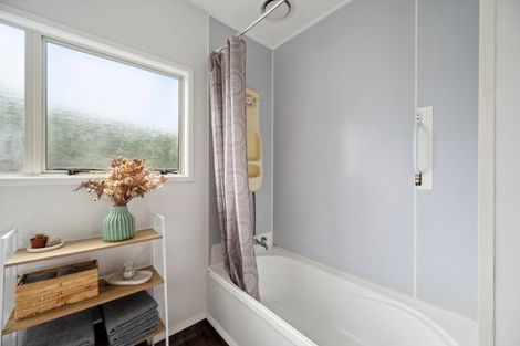 Photo of property in 48 Nuffield Avenue, Marewa, Napier, 4110