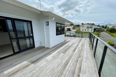 Photo of property in 15 Tamatea Drive, Snells Beach, 0920