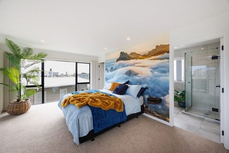 Photo of property in 29a Marine Parade South, Foxton Beach, Foxton, 4815