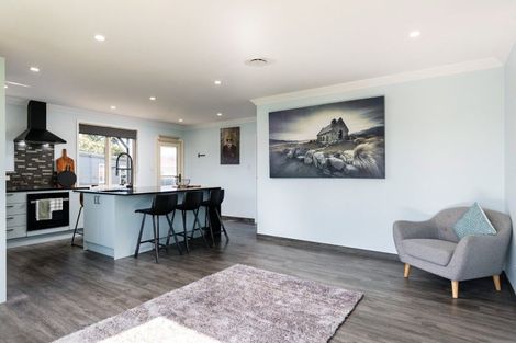 Photo of property in 11 Karina Crescent, Redwoodtown, Blenheim, 7201