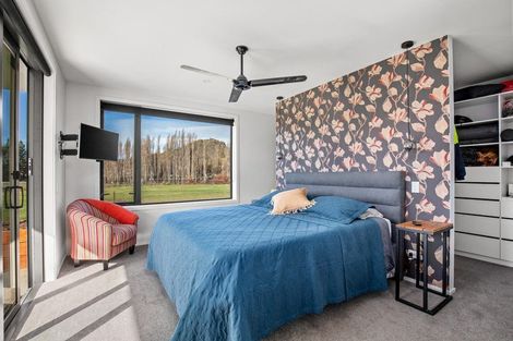 Photo of property in 4 Padgets Lane, Earnscleugh, Alexandra, 9391