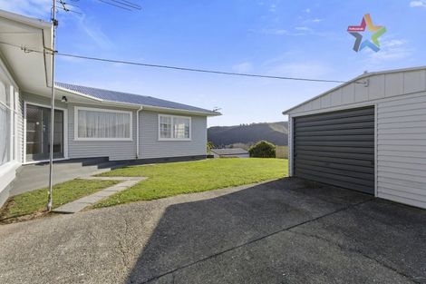 Photo of property in 58 Holborn Drive, Stokes Valley, Lower Hutt, 5019