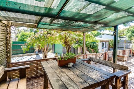 Photo of property in 1/422 Main North Road, Bay View, Napier, 4104