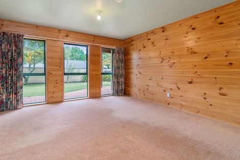 Photo of property in 70 Grand Vue Road, Kawaha Point, Rotorua, 3010