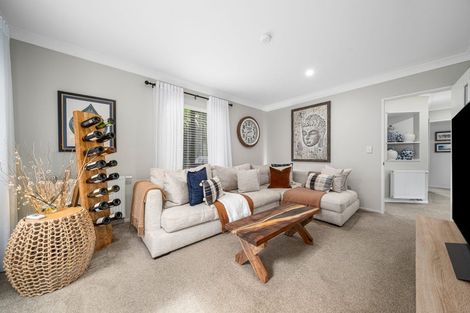 Photo of property in 27 Mauldeth Terrace, Churton Park, Wellington, 6037