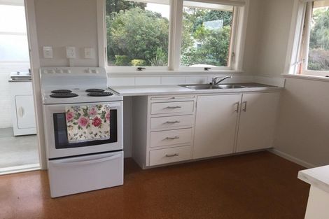 Photo of property in 4/7 Hastings Road, Mairangi Bay, Auckland, 0630