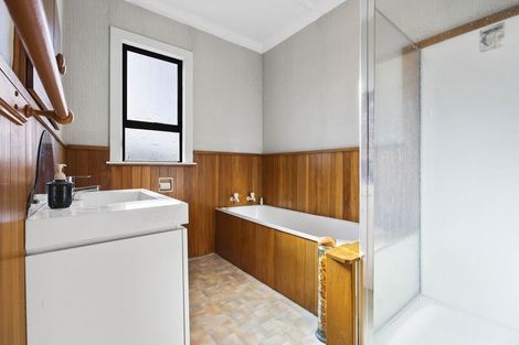 Photo of property in 18 Egmont Street, Hawera, 4610