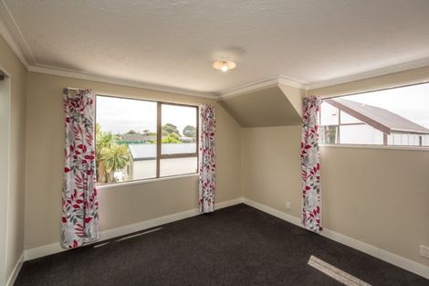 Photo of property in 2/29 Meon Street, Aranui, Christchurch, 8061