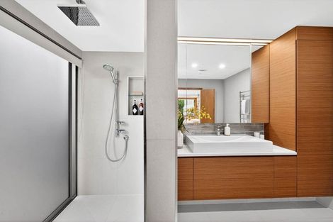 Photo of property in 18b Stratford Avenue, Milford, Auckland, 0620