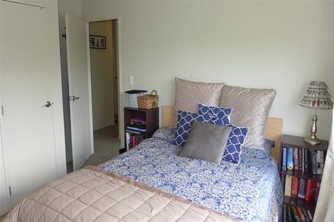 Photo of property in 1/44 Barbados Drive, Unsworth Heights, Auckland, 0632