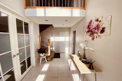 Photo of property in 14 Ballyboe Place, Pinehill, Auckland, 0632