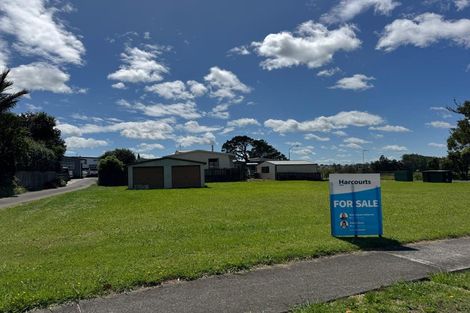 Photo of property in 21 Seaway Road, Clarks Beach, 2122