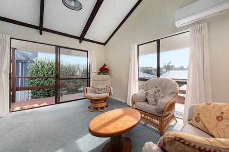 Photo of property in 52b Valley Road, Mount Maunganui, 3116