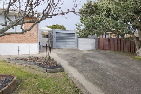 Photo of property in 2b Barbary Avenue, Kelston, Auckland, 0602
